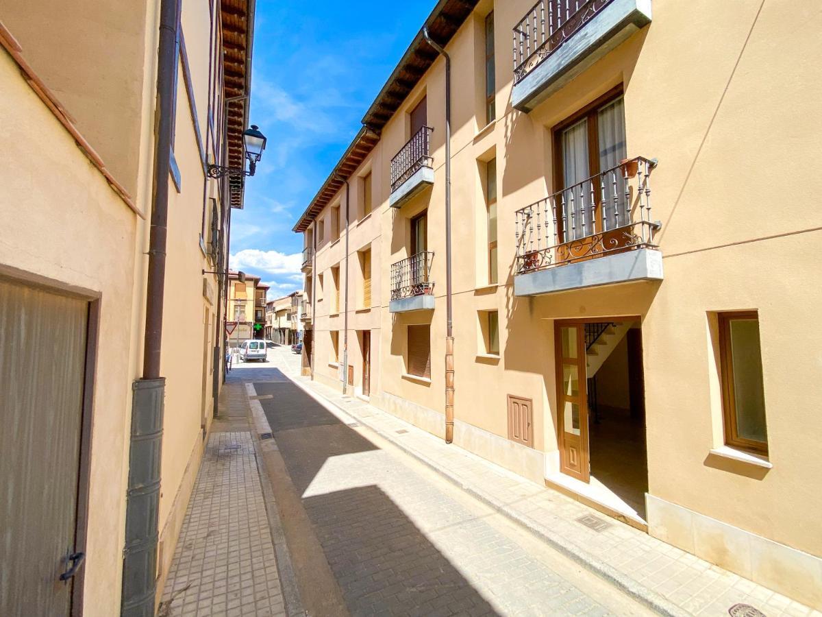 Vivienda Turistica Los Leones ベルランガ・デ・ドゥエロ エクステリア 写真