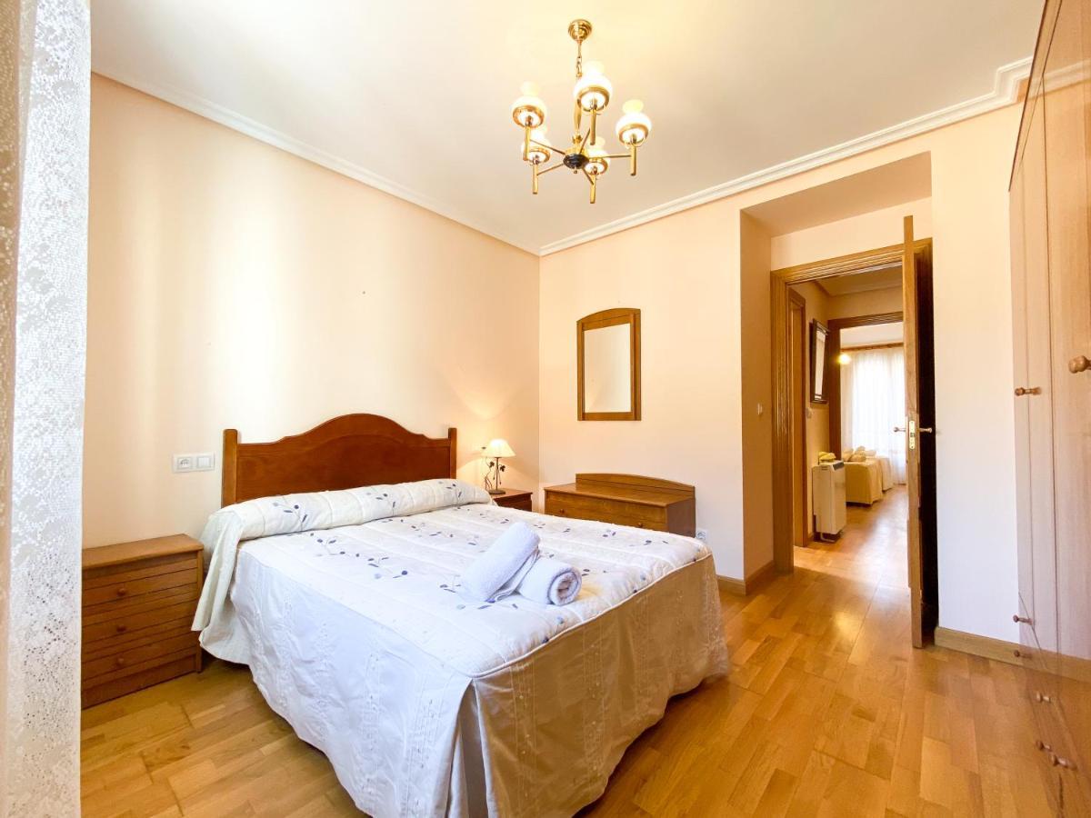 Vivienda Turistica Los Leones ベルランガ・デ・ドゥエロ エクステリア 写真