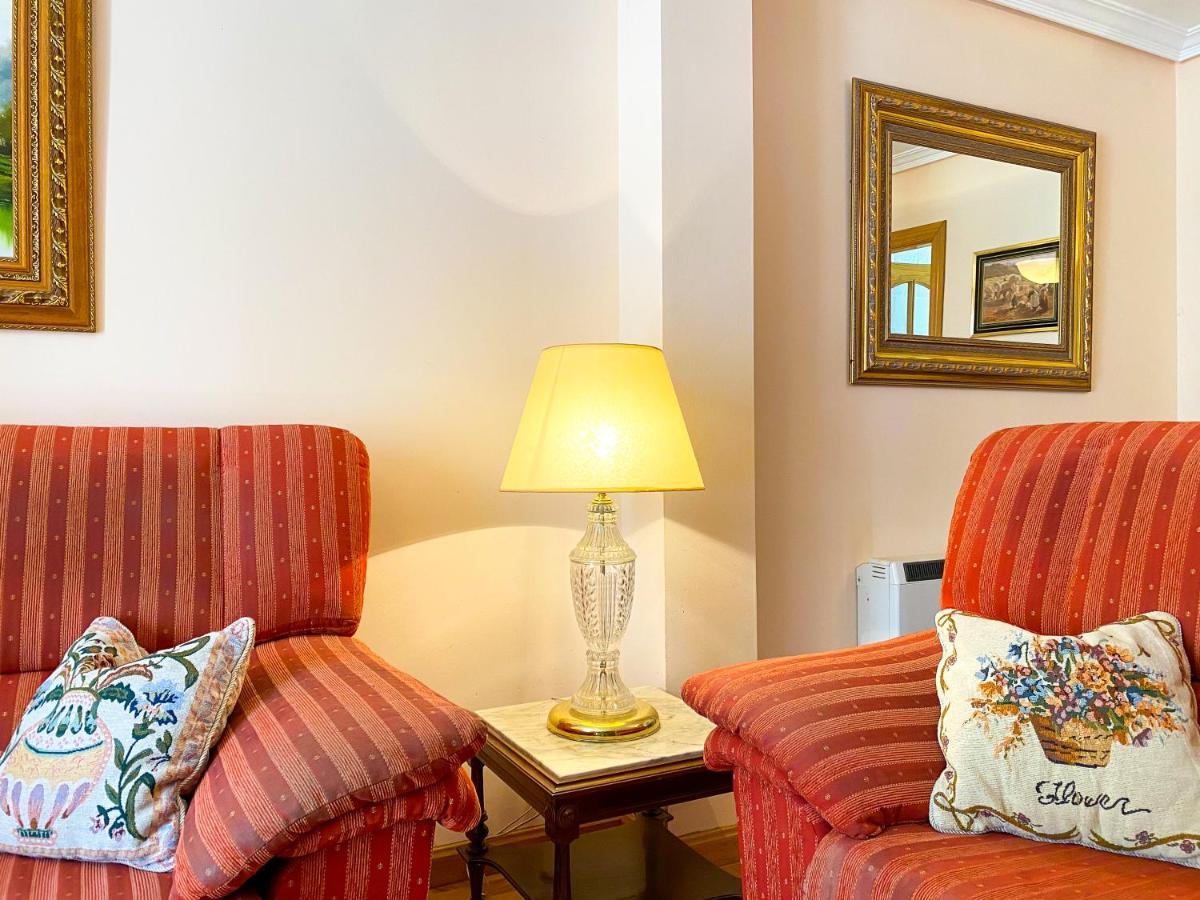 Vivienda Turistica Los Leones ベルランガ・デ・ドゥエロ エクステリア 写真