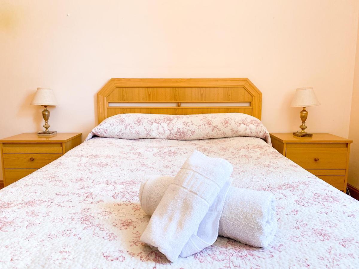 Vivienda Turistica Los Leones ベルランガ・デ・ドゥエロ エクステリア 写真